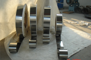 刨絲器與擦絲器的不銹鋼卷帶，調查后認定鑫發