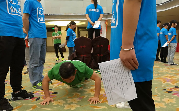 冠軍鍛造，百煉成鋼-歷盡磨難